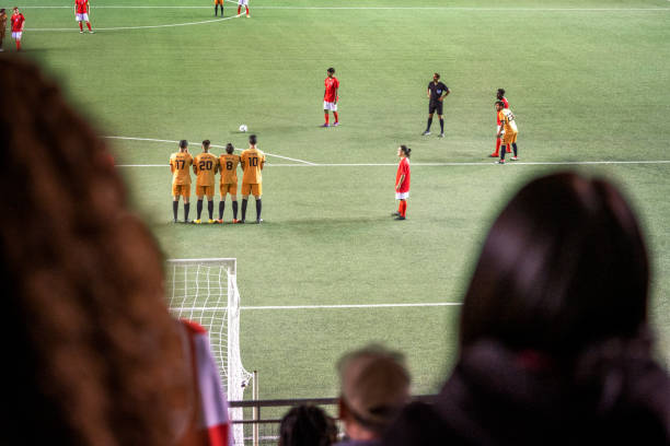 势发生剧烈 势发生剧烈